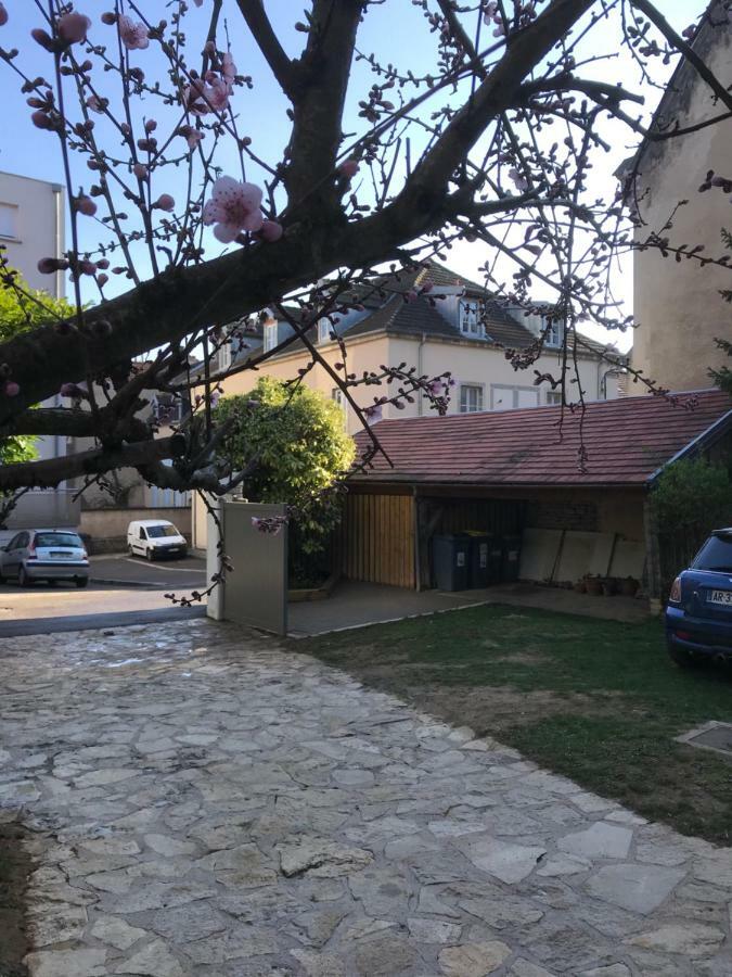 Villa Saint-Georges Vesoul Exterior photo